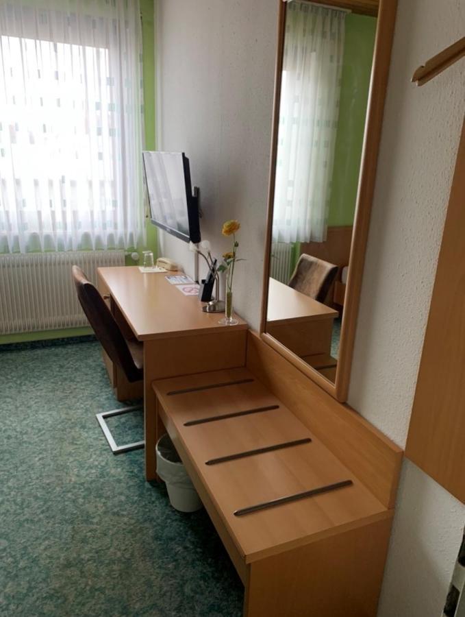 Hotel Deutsches Haus Lampertheim Kültér fotó