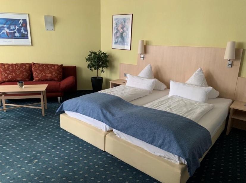Hotel Deutsches Haus Lampertheim Kültér fotó